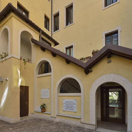 Casa I Cappuccini Otel Roma